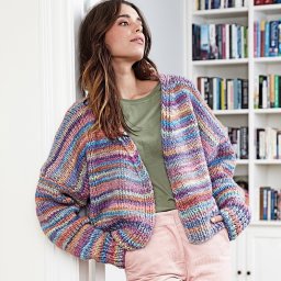 Укороченный объемный свободный кардиган