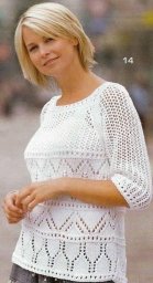 Белый ажурный джемпер спицами