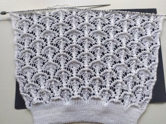 Ажурный узор спицами