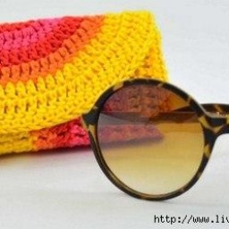 Вяжем стильный аксессуар - футляр для очков