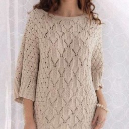 Пуловер необычного кроя спицами