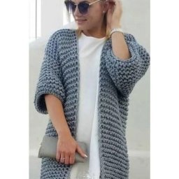 Эффектный кардиган спицами