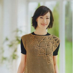 Симпатичный топ крючком