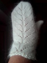 Красивые варежки спицами