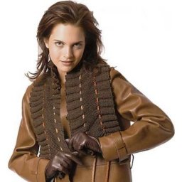 Необычный шарф спицами