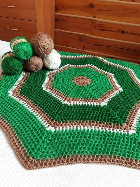 Зеленый коврик крючком Зеленый коврик крючком
