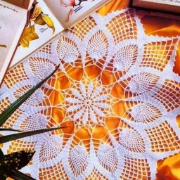 Салфетка с ажурной серединкой