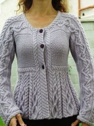 Жакет с оригинально оформленной спинкой