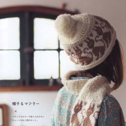 Шапка и шарф с котиками