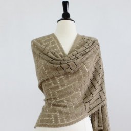 Очаровательный палантин крючком