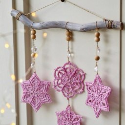 Нежные снежинки для украшения дома