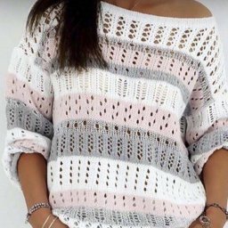 Красивый свитер