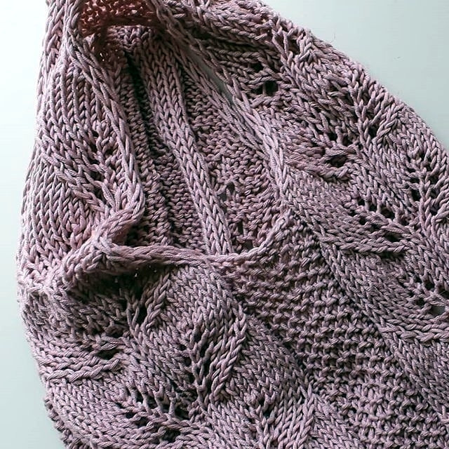 Летний ажурный топ спицами