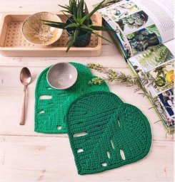 Листья крючком. Декор или салфетки на стол.