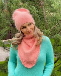 Женский комплект спицами