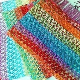 Радужный палантин крючком