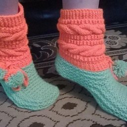 Домашние сапожки спицами