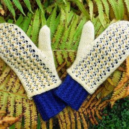 Пора вязать теплые аксессуары!