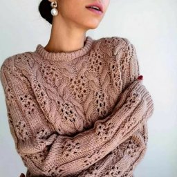 Узор в коллекцию для любителей вязать одежду спицами