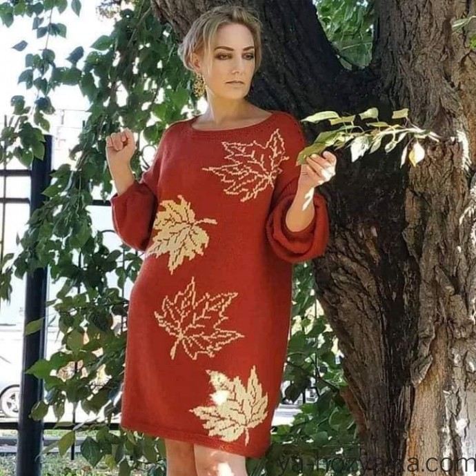 Вязаное платье спицами с узором "Жаккардовые листочки" Вязаное платье спицами с узором "Жаккардовые листочки"