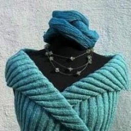 Интересная идея для вязаной жилетки