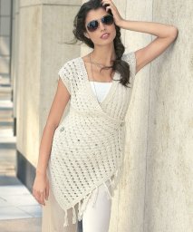 Двубортный жилет с ажурным узором