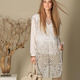 Вяжем накидку из квадратных мотивов