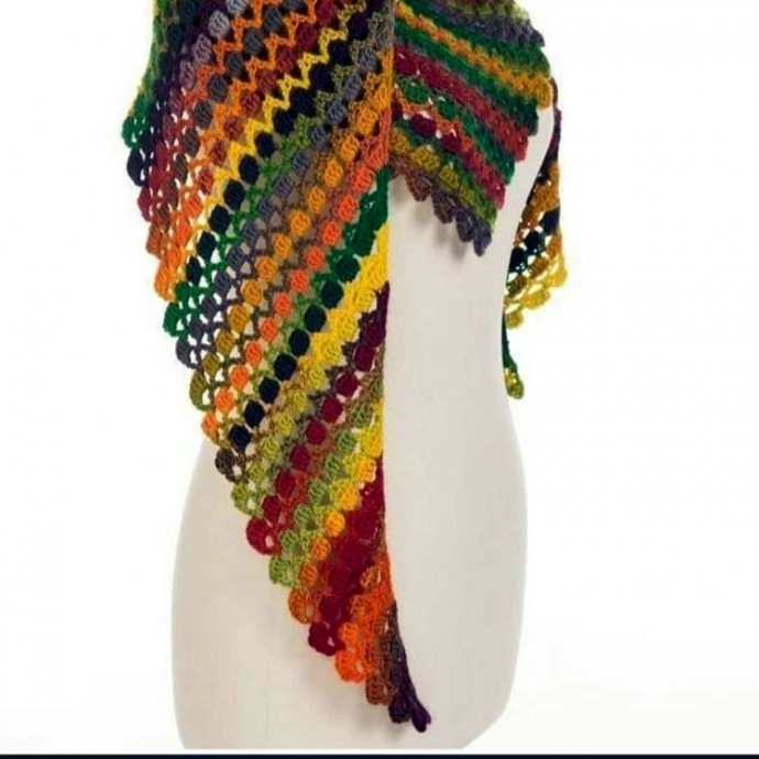 Цветной бактус, связанный крючком от угла &mdash;стильный аксессуар