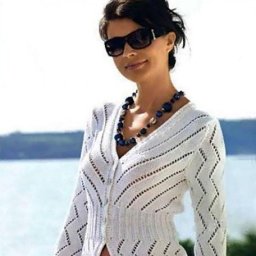 Белый кардиган спицами