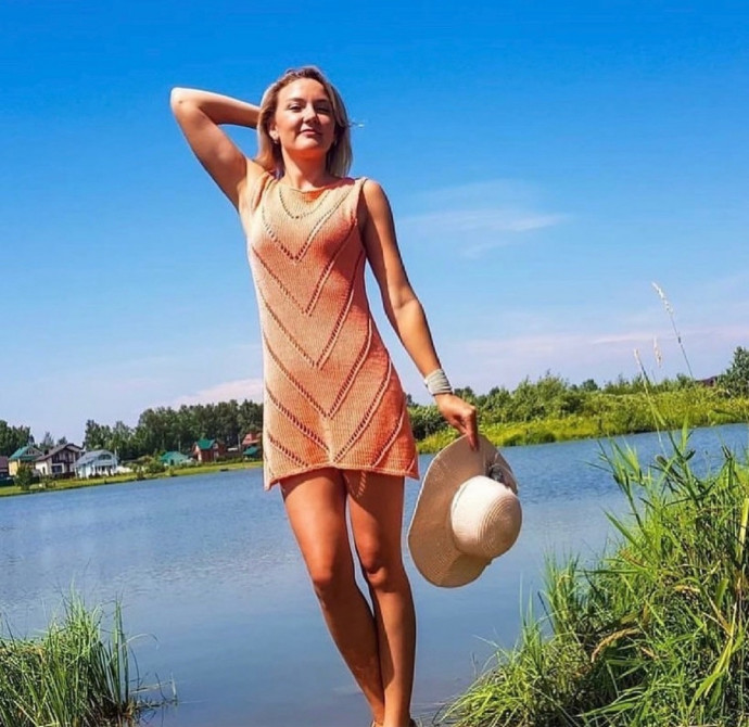 Симпатичное платье-туника, вяжем спицами Симпатичное платье-туника, вяжем спицами