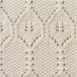 Необычный узор спицами