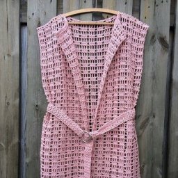 Жилет крючком