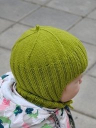 Шапка-шлем спицами