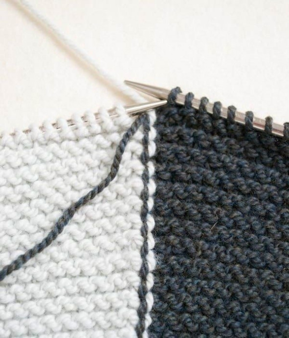 Учимся вязать в технике интарсии Учимся вязать в технике интарсии