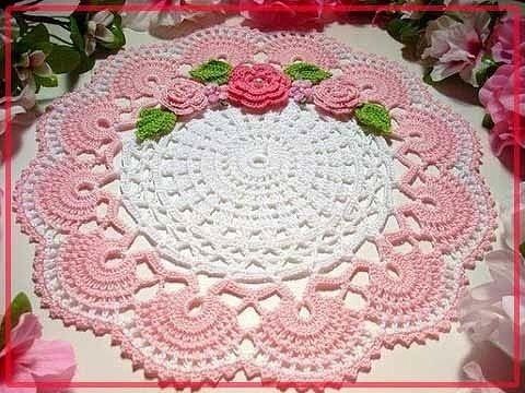 Красивая цветочная салфетка Красивая цветочная салфетка