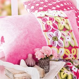 Цветочная подушка для стильного декора
