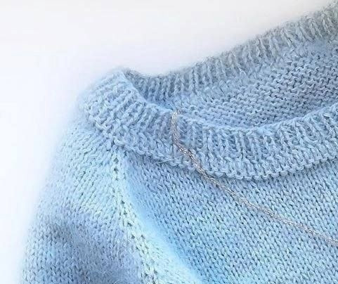 Пушистый свитер из Gazzal Baby Wool Пушистый свитер из Gazzal Baby Wool
