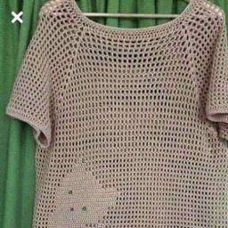 Вяжем тунику с котиком, любители филейной техники оценят