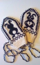 Жаккардовые детские варежки - «Зайчики»