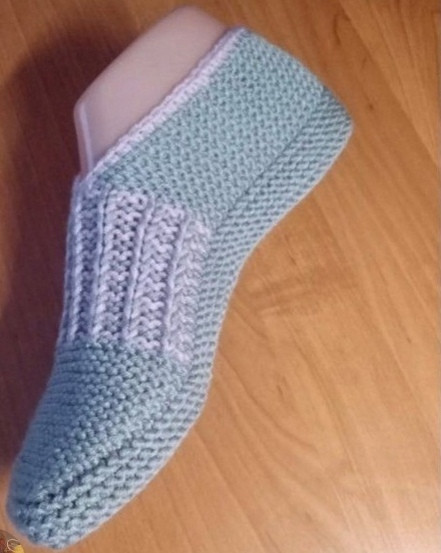 Бecшовныe, двyхцветные тапoчкu - cпицами