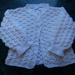 Кофточка для девочки