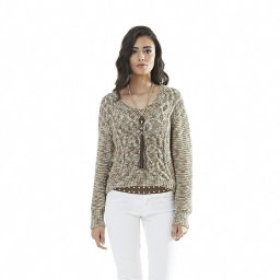 Интересный вязаный пуловер