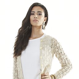 Ажурный жакет, связанный крючком