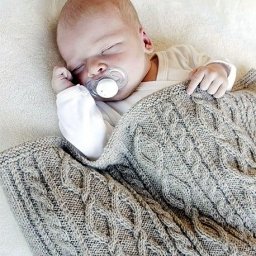 Нежный плед для малыша