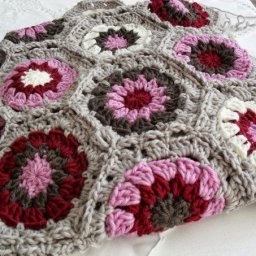 Красивый мотив крючком