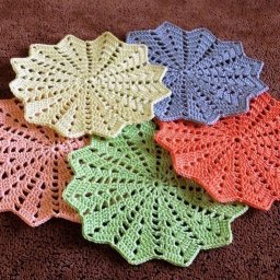 Простые подставки крючком