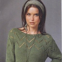 Нежный женский джемпер