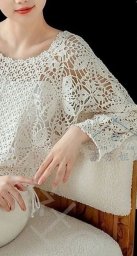 Женственный и нарядный пуловер крючком