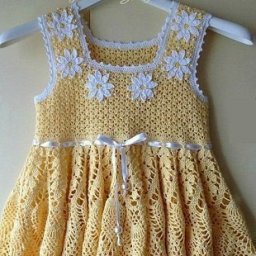 Милый детский сарафан с ромашками!