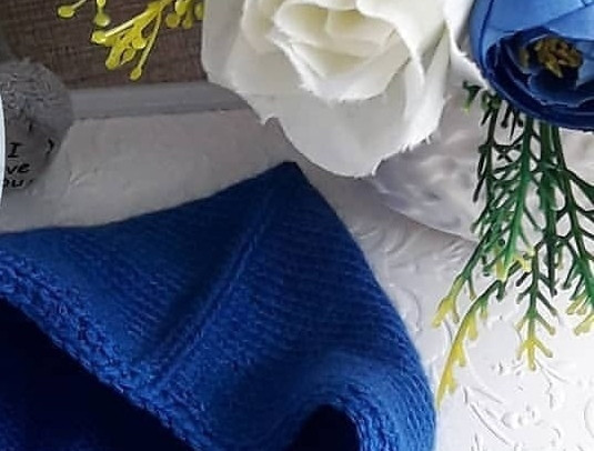 Уютное болеро с капюшоном для куклы